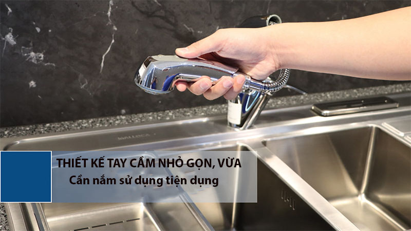 Vòi rửa chén nóng lạnh dây rút Malloca K140 - Hàng chính hãng
