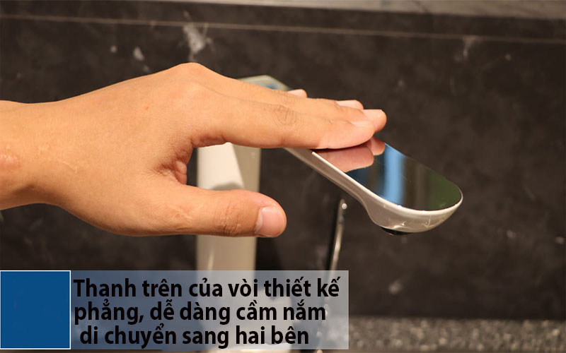 Vòi rửa chén nóng lạnh đồng Malloca K275C - Hàng chính hãng