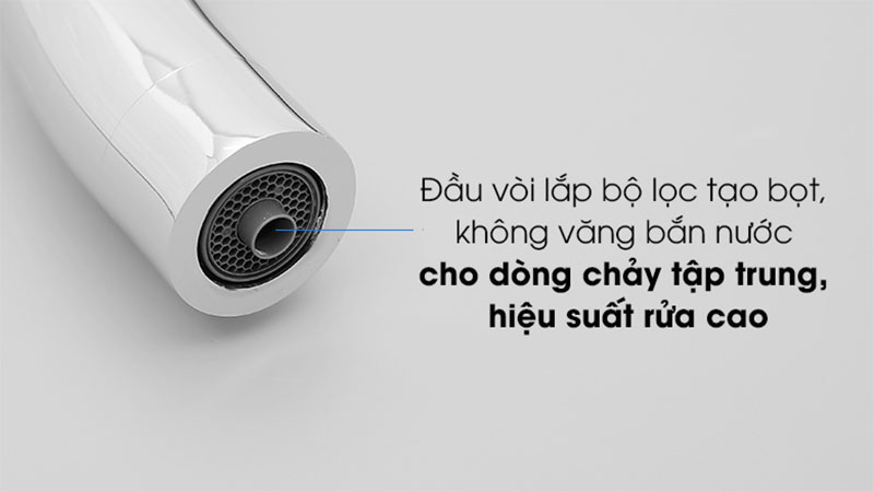 Thiết kế đầu vòi của Vòi rửa chén nóng lạnh tăng áp đồng Malloca K150DW 