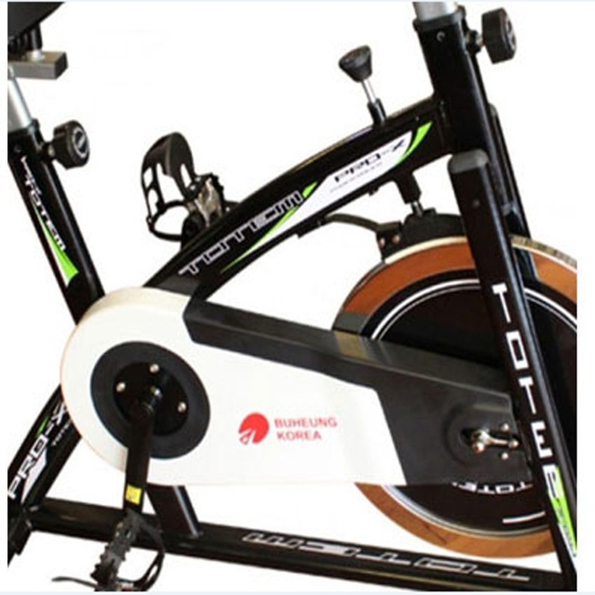 Xe đạp Buheung MK-218 chịu được tải trọng lên đến 150kg