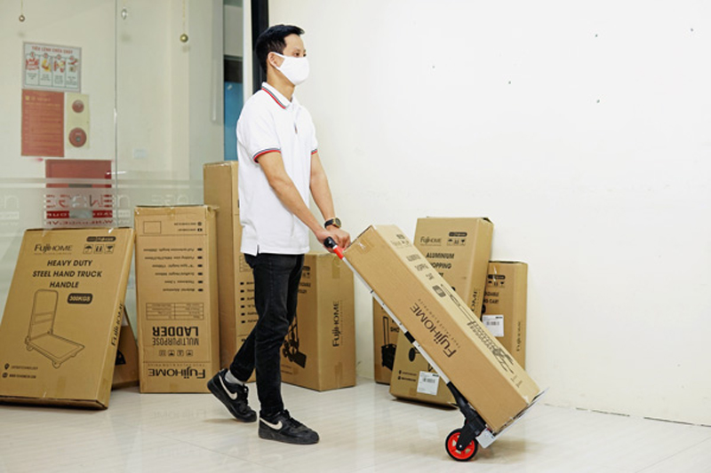 Chuyên dùng để vận chuyển những hàng hóa trong các văn phòng, nhà dân dụng, sân bay