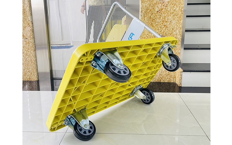 Xe đẩy hàng sàn nhựa Sumika T500