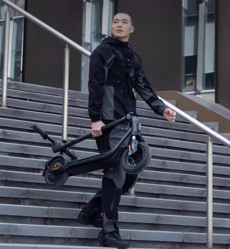 Xe điện Scooter Segway Ninebot F2 - Hàng chính hãng