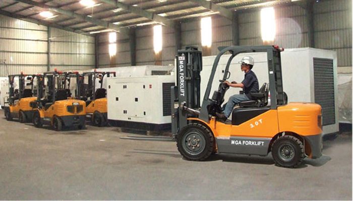 Xe nâng diesel MGA 2.5 tấn 2 khúc 3m - Hàng chính hãng