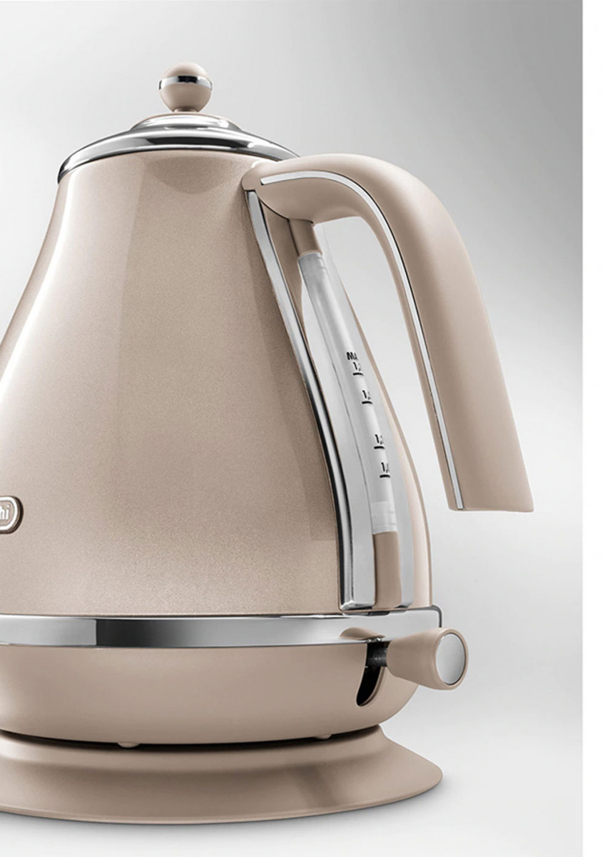 Ấm đun nước Delonghi KBOT2001.BG (1.7 lít) - Hàng chính hãng