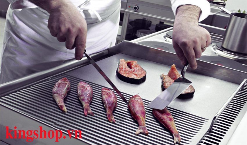 Bếp chiên nửa phẳng, nửa nhám dùng gas Berjaya GG2B12R