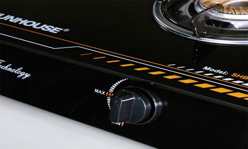 Bếp ga dương kính Sunhouse SHB203MT