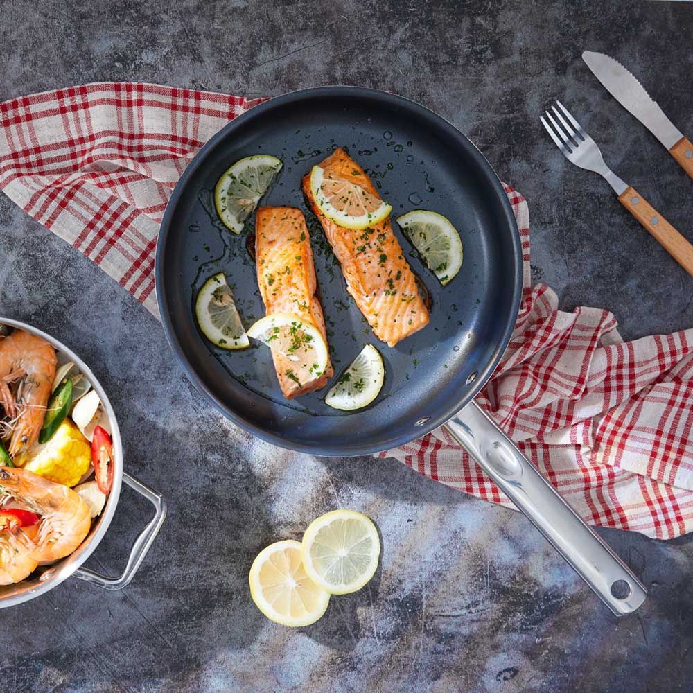 Bộ nồi inox liền khối Elmich Trimax ECO EL-8003 size 16, 18, 22, chảo 26cm - Hàng chính hãng