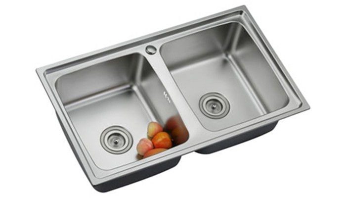 Chậu rửa bát 2 bồn bằng nhau Canzy CZ-8248