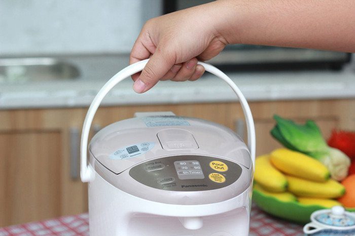 Bình thủy điện Panasonic NC-EG2200CSY