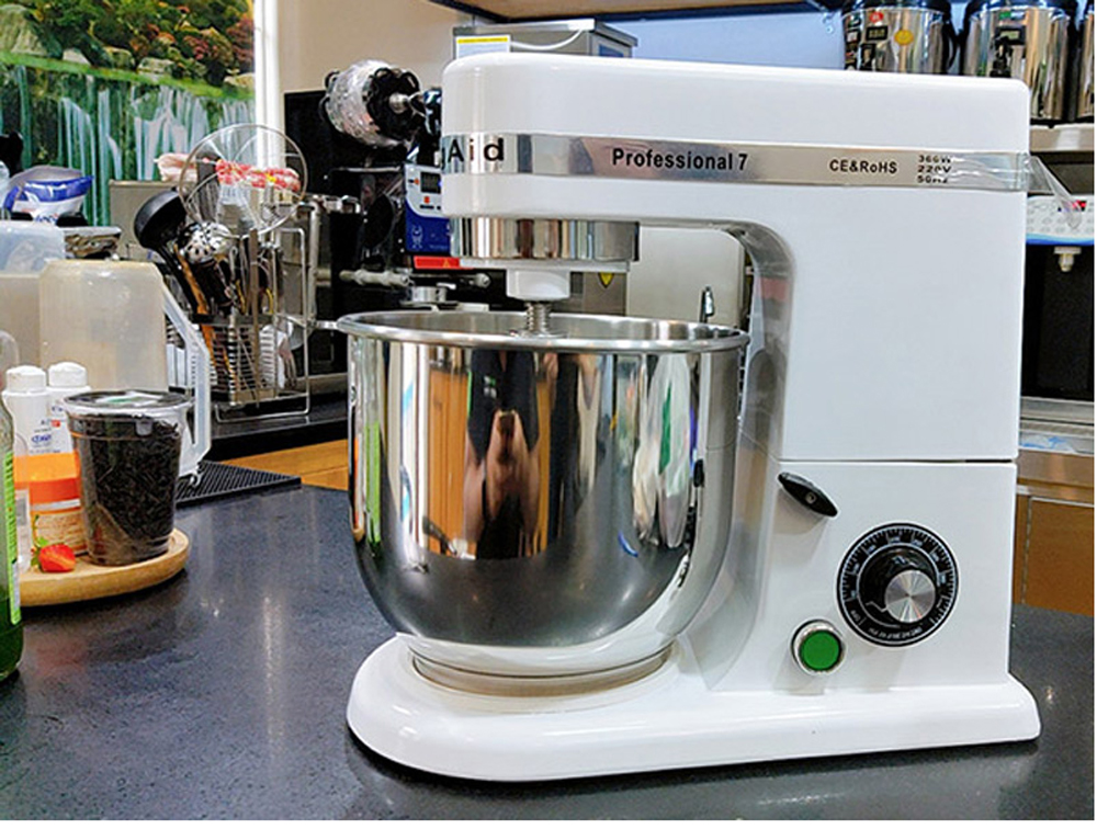 Máy trộn bột đánh kem Yubann YB-HJA360 - Hàng chính hãng