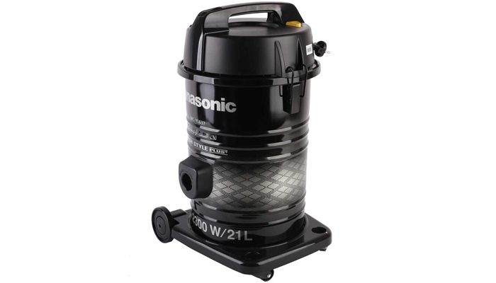 Máy hút bụi Panasonic MC-YL637SN49