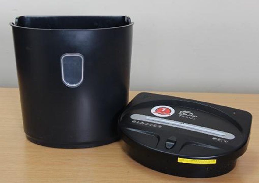 Máy hủy tài liệu Silicon PS-812C - Hàng chính hãng