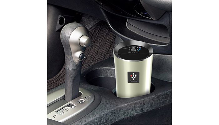 Máy lọc không khí tạo ion xe hơi Sharp IG-GC2E trang trí xe hơi