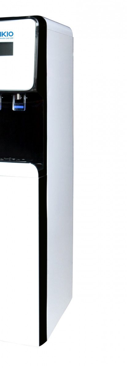 Mặt bên của máy loc nước Daikio PKW-00009B 