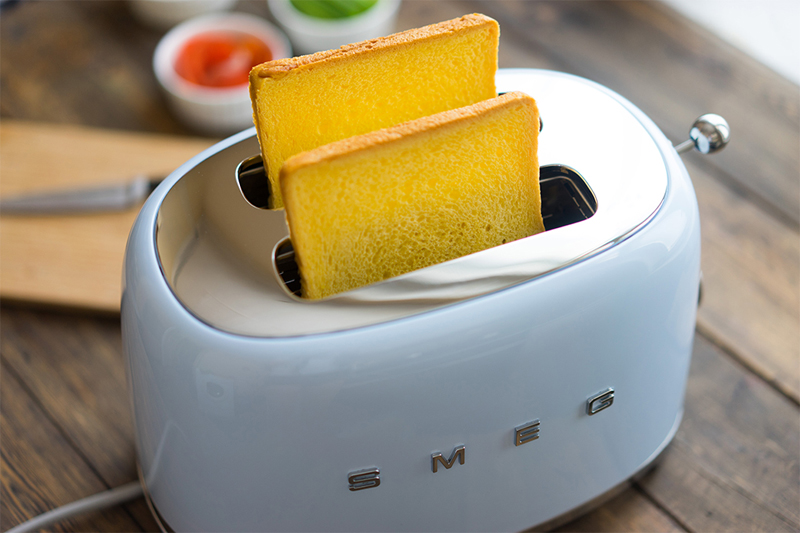 Máy nướng bánh mì Smeg TSF01PBEU - Hàng chính hãng