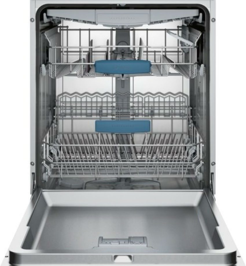 bên trong Máy rửa bát Bosch SMS46GI04E