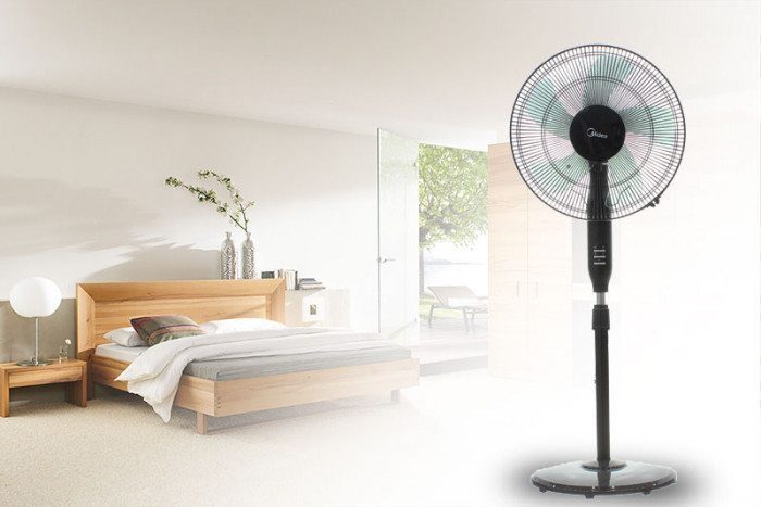 Quạt đứng Midea FS40-15QR - Hàng chính hãng