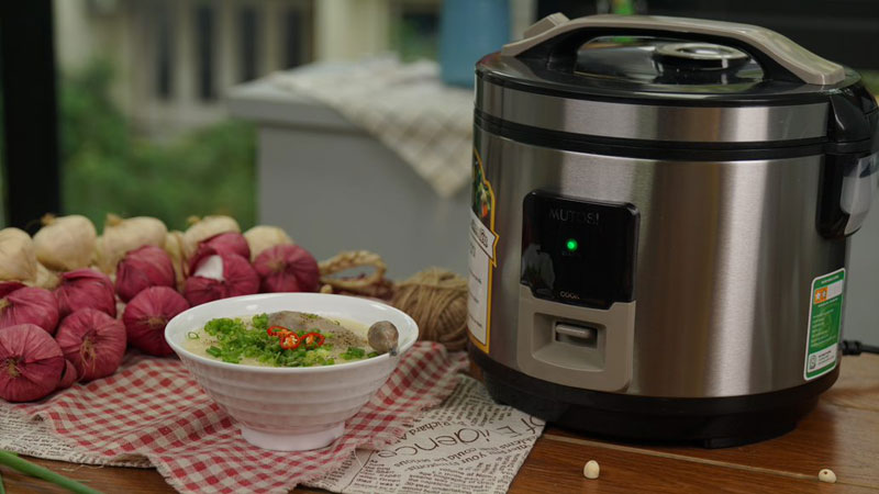 Nồi cơm điện nắp gài Mutosi MR-36PS - Hàng chính hãng