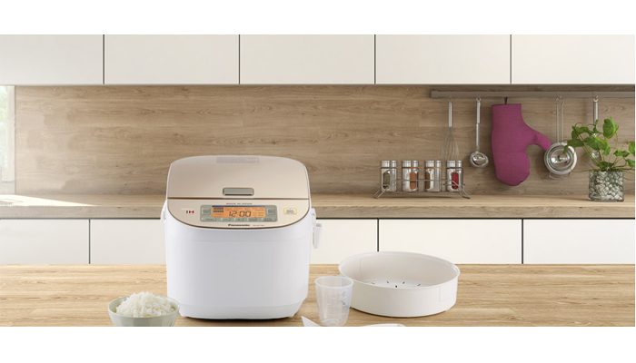 nồi cơm điện cao tần Panasonic SR-AFY181WRA