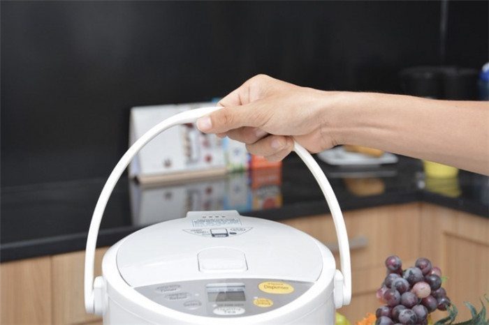 Bình thủy điện Panasonic NC-HU301PZSY