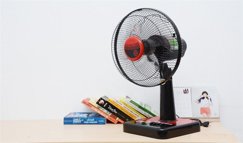 Quạt bàn Senko B303 dể dàng di chuyển