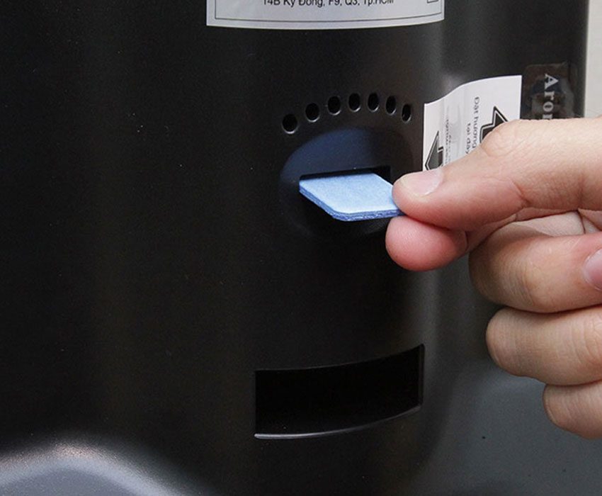 Quạt đứng phun sương Sanaky SNK999HY-3