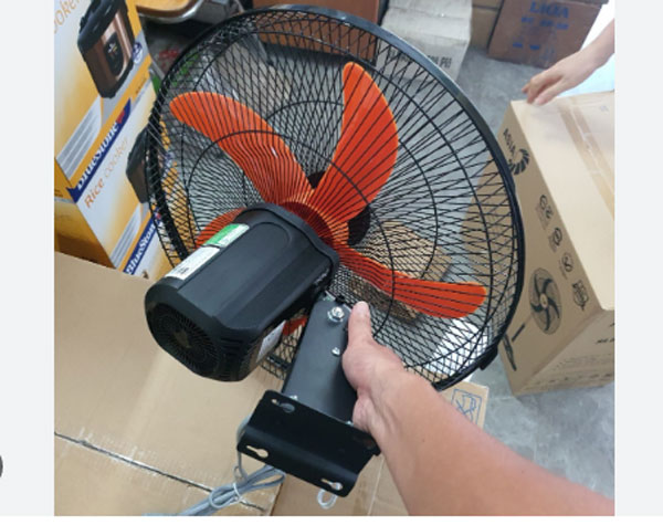 Quạt treo tường Asia VY577890 - Hàng chính hãng