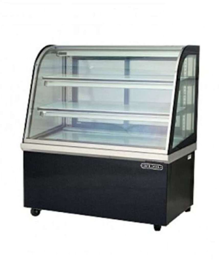 Tủ trưng bày bánh kính cong Berjaya CCS24SB13-2FB - Hàng chính hãng