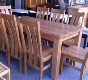 Bàn ăn gỗ sồi Mỹ 2 lan cong - Hàng chính hãng