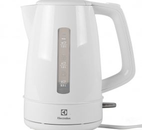 Bình đun siêu tốc Electrolux EEK1303W - Hàng chính hãng