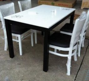 Bộ bàn ăn xuất Hàn Quốc mặt đá 1150 x 750 x 720 - Hàng chính hãng