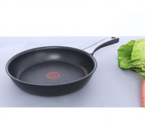 Chảo chiên chống dính Tefal C6200272 - Hàng chính hãng