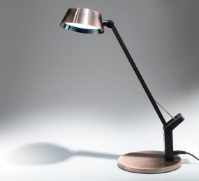 Đèn bàn chống cận Tiross TS1817 - Hàng chính hãng